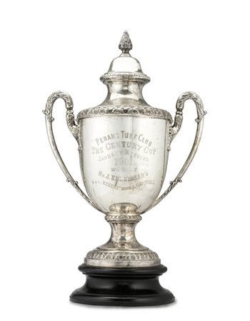 * Grande trofeo in argento biansato ''Penang Turf Club, The Century Cup, Januar