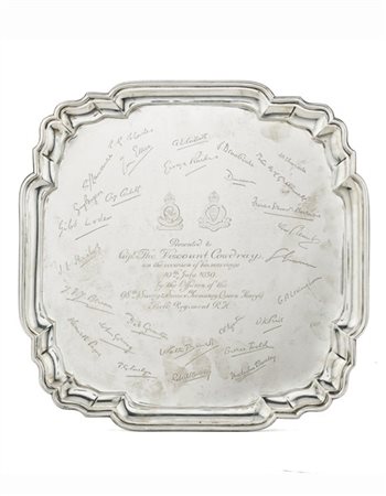 * Alzata in argento con firme, stemmi e dedica nel cavetto "Presented to Cap.t
