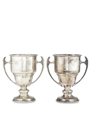 Coppia di coppe biansate in argento "British Empire Championship" del 1957 e 19