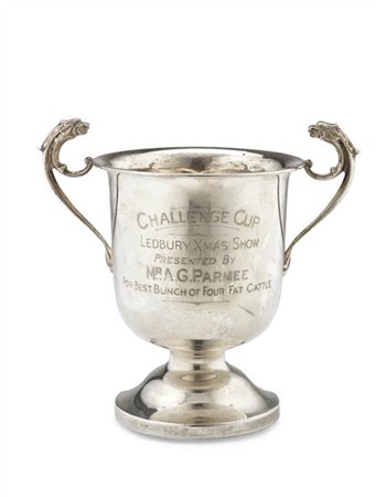 Coppa biansata in argento "Challenge Cup Ledbury Xmas Show presented by Mr A. P