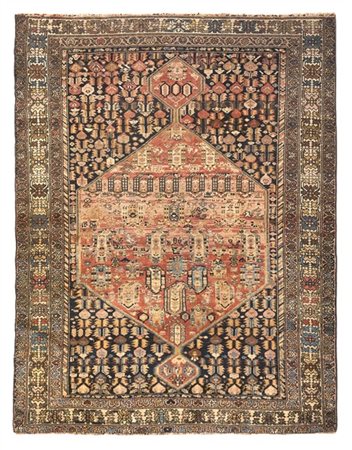 Tappeto Malayer, Persia, inizio secolo XX. Decoro file di Boteh su fondo rosa,