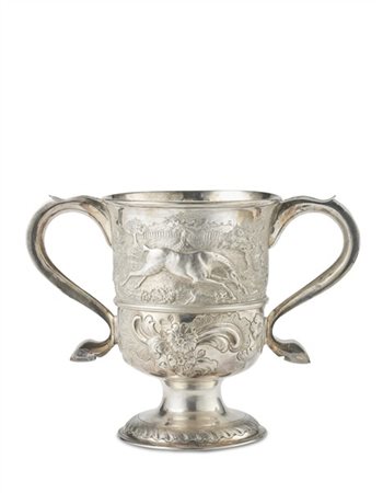 Coppa biansata in argento "Banbury Horse Show, Jan. 21 1878", corpo sbalzato a