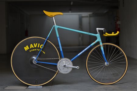 PEUGEOT PURSUIT PISTA 
