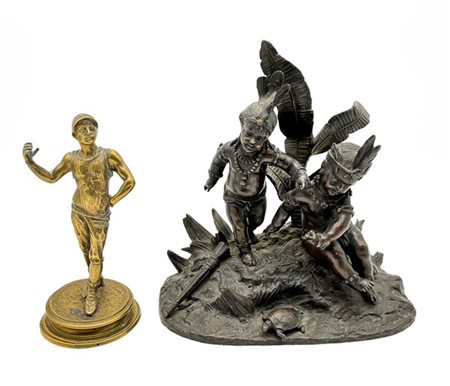 Lotto composto da due sculture in bronzo di cui una raffigurante l'Allegoria de