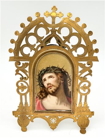 Manifattura del secolo XIX. "Ecce Homo", porcellana centinata e dipinta con cor