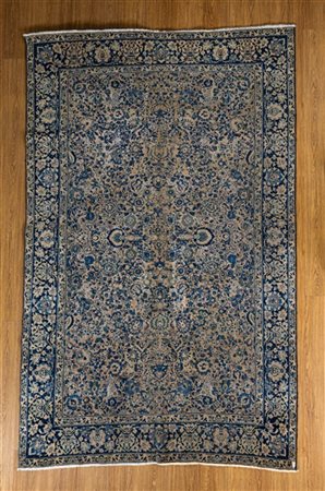 Tappeto Sarouk, Persia, secolo XX. Decoro all over di schema Herati nei toni de