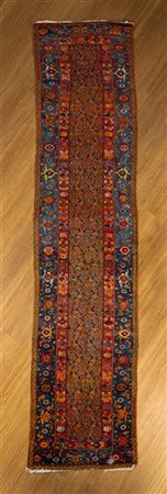 Tappeto passatoia Sarab, Persia, secolo XX. Decoro con Boteh nei toni dell'aran