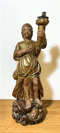 Scultore del secolo XVII
Figura di angelo reggitorcia in legno intagliato, dipi