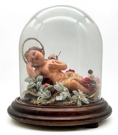 Arte del secolo XIX. Figura di Bambinello in cera policroma con decorazione a f
