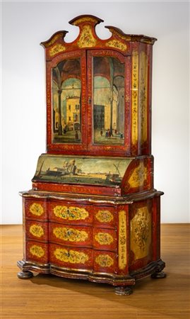 Trumeau in legno dipinto in policromia e laccato con vedute veneziane e fiori e