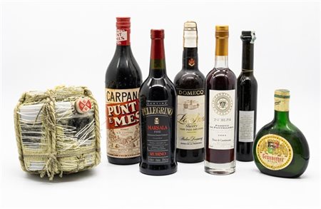 Lotto composto da da 7 bottiglie di amari e distillati vari

(difetti)
