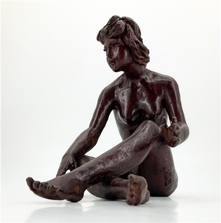 Giorgio Galletti "Nudino" 
scultura-multiplo in bronzo
h cm 21
firmata e numerat