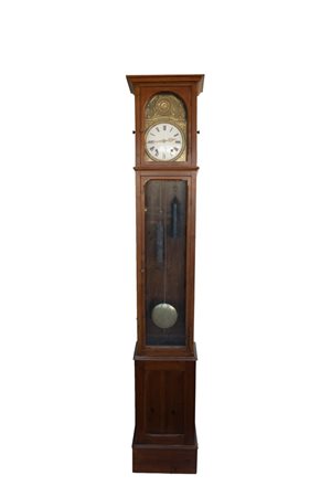Orologio a colonna in noce