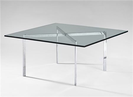 Ludwig Mies van der Rohe Tavolo basso modello "Barcelona". Produzione Knoll, USA