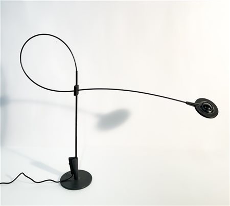 René Kemna Lampada da tavolo modello "Sigla 1". Produzione Sirrah, Imola, 1986ca