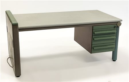 Michele De Lucchi (1951) e Ettore Sottsass (1917-2007) Scrivania con stipo a tre