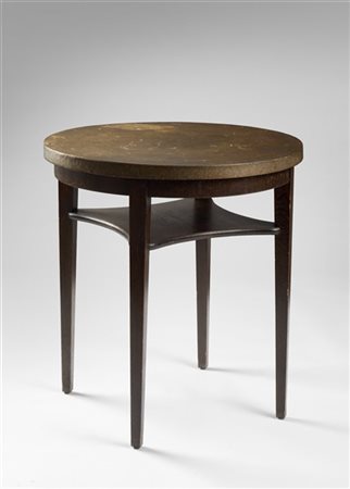 Tavolino Jugendstil in legno di quercia massello con piano rivestito in ottone