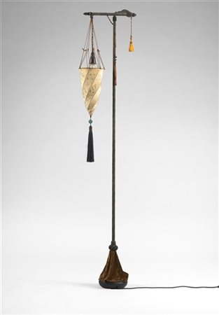Atelier Fortuny Lampada modello "Cesendello Fortuny". Venezia, anni '90/2000. Te