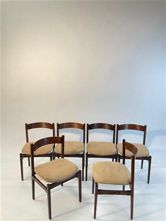 Gianfranco Frattini Sei sedie modello "104". Produzione Cassina, Italia, anni '6
