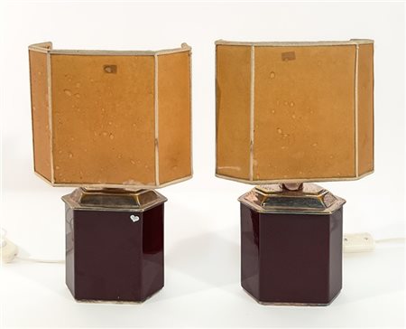 Carlo Mozzoni Coppia di lampade da tavolo di forma esagonale in metallo smaltato