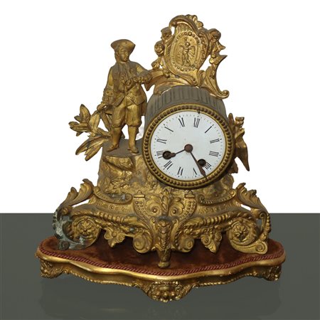 Orologio da tavolo in metallo dorato, late 19° secolo