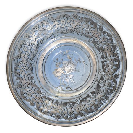Piatto in vetro con decorazioni in argento, 1940s