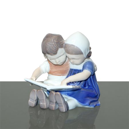 B&G porcellana - Bimbi che leggono