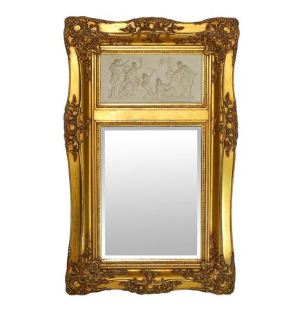 Specchiera entro cornice dorata con decori e bassorilievo neoclassico, 20° secolo