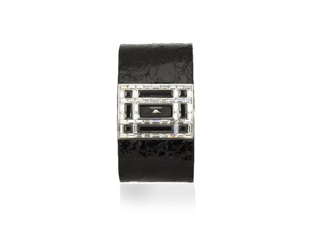 VALENTINO Modello: Lady's Watch Anno: 2020Cassa: in acciaio con lunetta in...