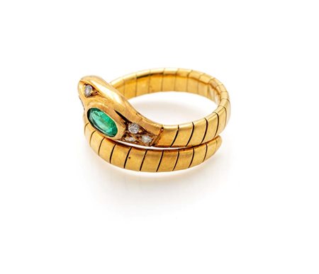  
Anello a serpente in oro, smeraldo e brillanti 
 Misura 12