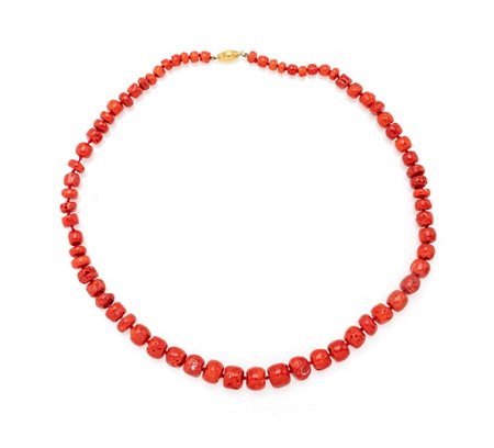  
Collana in corallo ed oro 
 Lunghezza cm 65