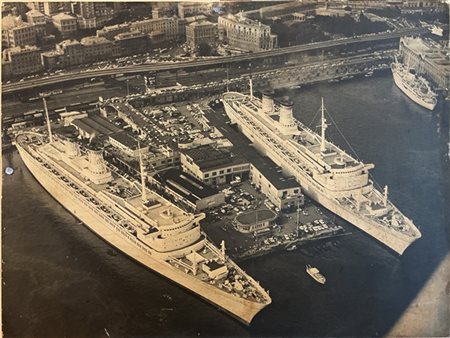 Stampa fotografica applicata su tavola delle navi gemelle Michelangelo e Raffae