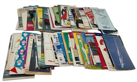 Lotto di brochure, liste passeggeri di compagnie di navigazione straniere
Anni