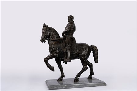 Da Andrea del Verrocchio - Statua equestre di Bartolomeo Colleoni in bronzo con base in marmo, fine secolo XIX