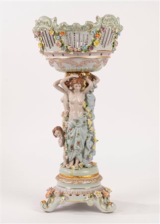 Grande alzata in porcellana policroma, Meissen fine secolo XIX - inizi XX