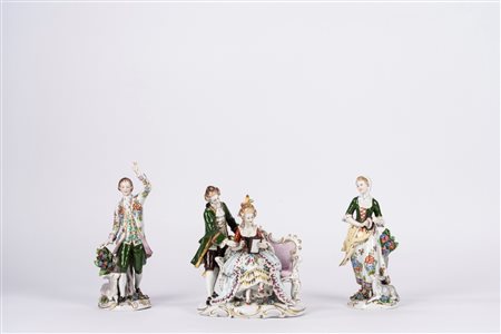 Tre sculture in porcellana policroma, manifattura di Capodimonte, secolo XX