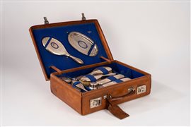 Set da toeletta in argento 900, Grassi Napoli