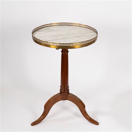 Gueridon in legno con piano in marmo, fine secolo XIX - inizi XX