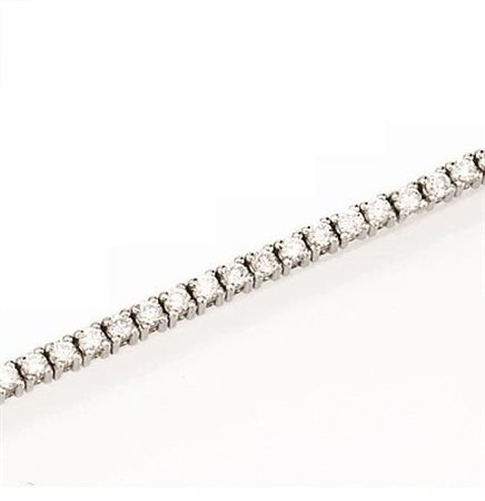 BRACCIALE TENNIS IN ORO BIANCO E DIAMANTIrealizzato ad una linea di...