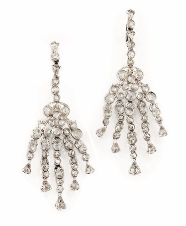 PAIO DI ORECCHINI PENDENTI, ANNI '30, IN PLATINO, ORO BIANCO E...