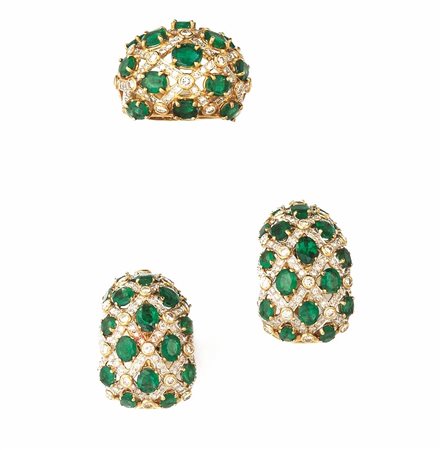 DEMI-PARURE IN ORO GIALLO, ORO BIANCO, SMERALDI E DIAMANTI, COMPOSTA DI PAIO...