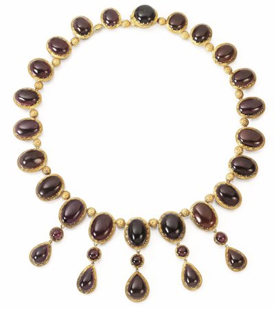 DEMI PARURE, SEC. XIX, IN ORO GIALLO E GRANATI COMPOSTA DA COLLANA E PAIO DI...