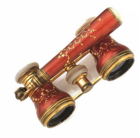 BINOCOLO DA TEATRO IN METALLO DORATO, MADREPERLA E SMALTIdecorato da smalti...