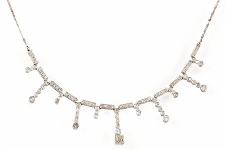 CATENINA IN ORO BIANCO E DIAMANTIdecorata al centro da barrette rettangolari...