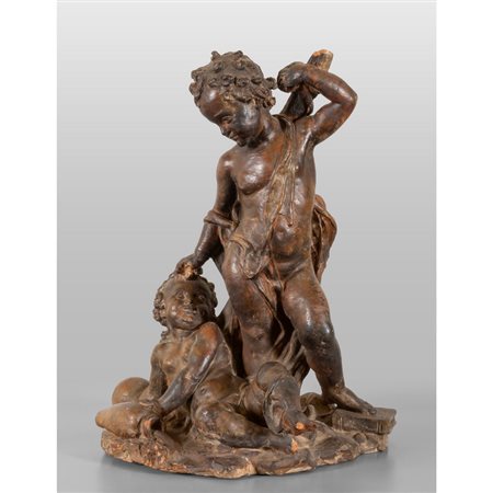 Putti che giocano, scultura in terracotta 