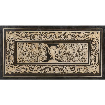 Scagliola Luigi XIV decorata in bianco e nero con 