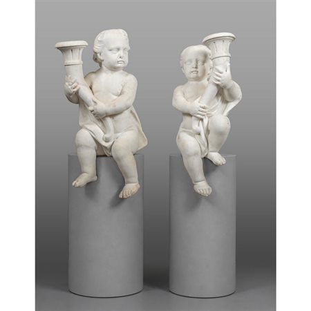 Putti con cornucopie, coppia di sculture in 