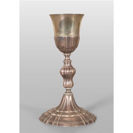Calice Luigi XIV in argento e vermeil, base con 