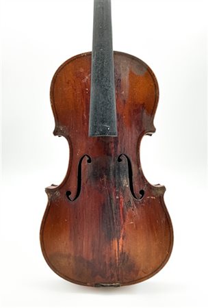 Violino 7/8 della scuola di Mirecourt, metà del XX° secolo
Fondo con marezzatur