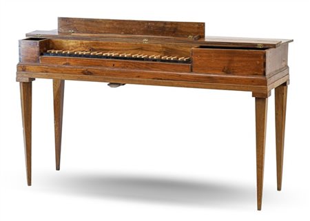Fortepiano a tavolo (tafelklavier) anonimo di scuola tedesca meridionale risale